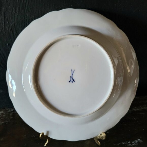 Antique Meissen Deep Plate Courting Couple Romantic Scene Floral Design 8.75" - Picture 5 of 8